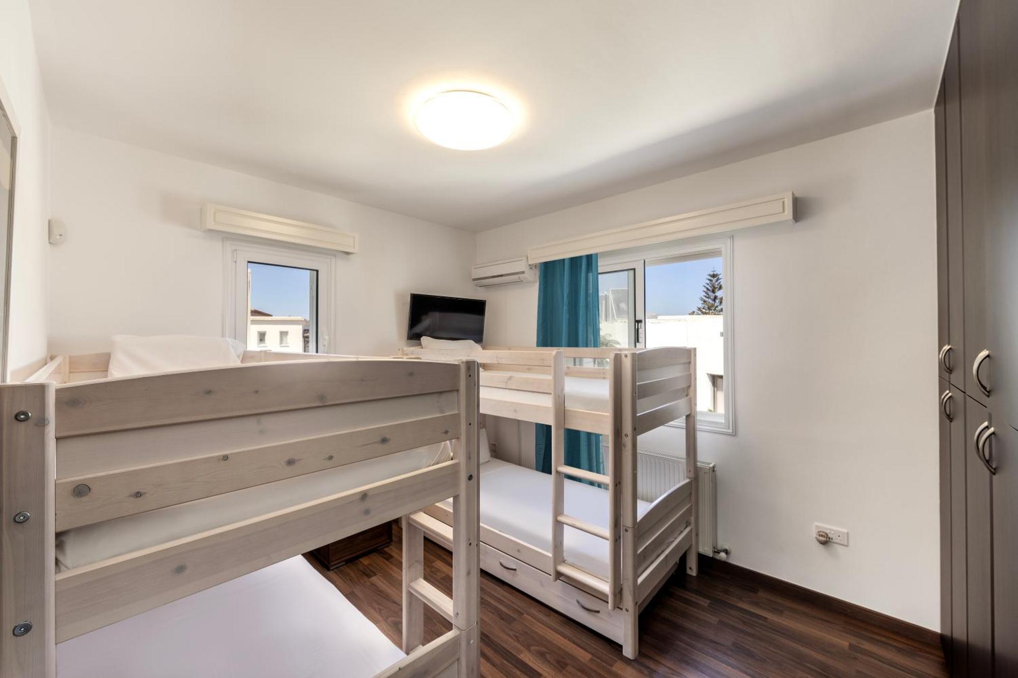 Accomoteleia Crystal Lagoon Villa 普罗塔拉斯 外观 照片