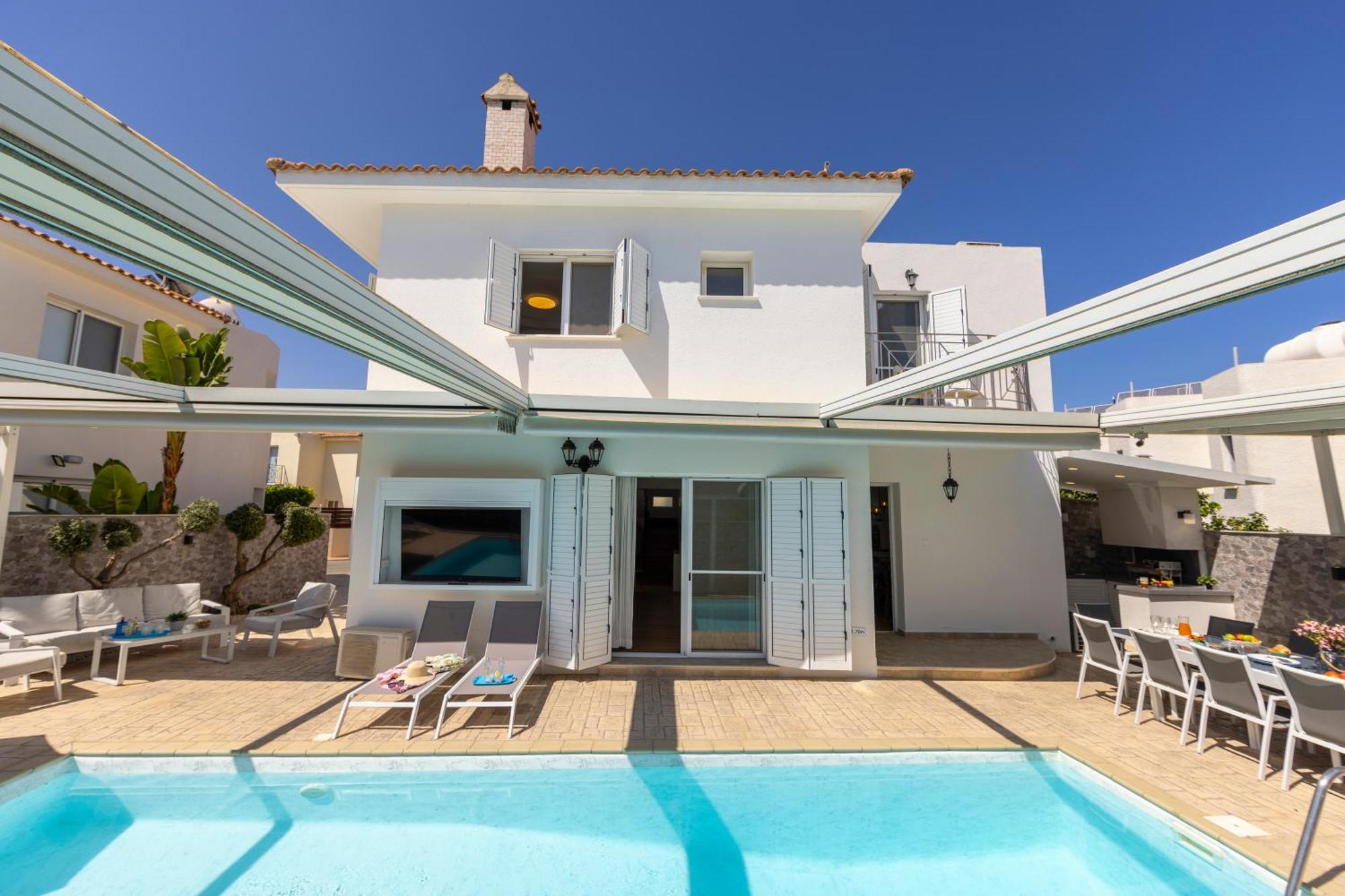 Accomoteleia Crystal Lagoon Villa 普罗塔拉斯 外观 照片